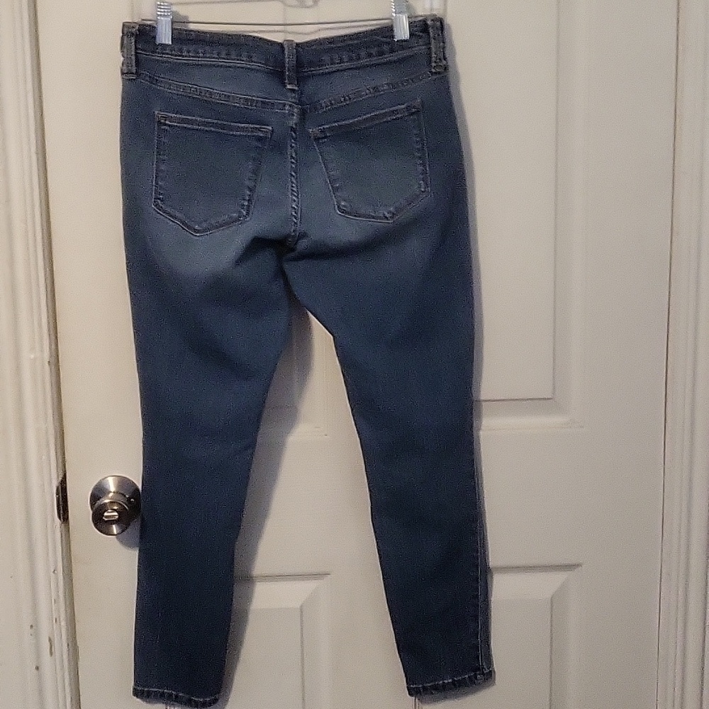 Universal Threads Mid-Rise Jeggings - Picture 5 of 10
